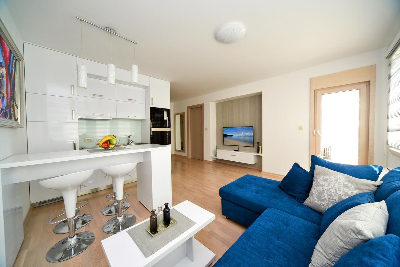 Lux Beach Apartment ブドヴァ エクステリア 写真